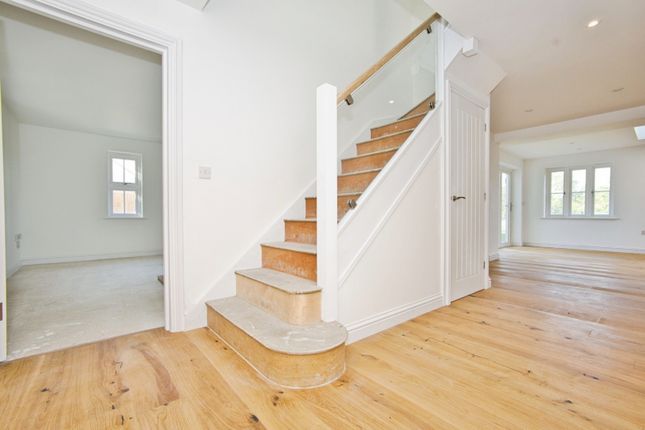 Peartree Cottage, Sparkford Road, Yeovil photo 2
