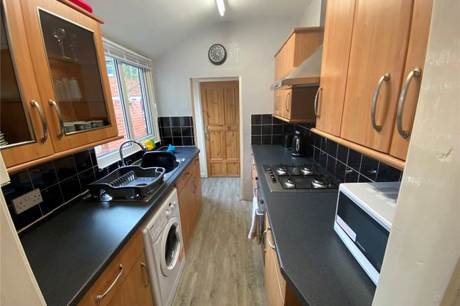 42, Foster Street, Lincolnshire photo 4