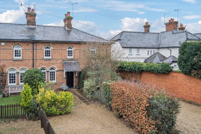 2-bed house on 3 Sunnymede Cottages, Ray Mill Road East, Maidenhead, £450,000