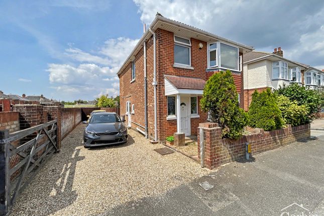 3-bed detached on Beswick Avenue, Bournemouth, £375,000