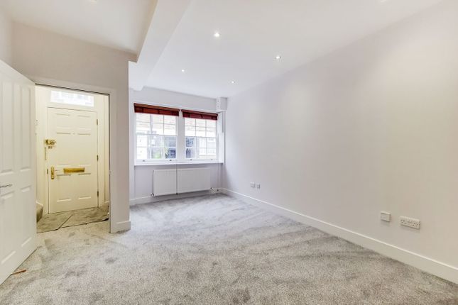 26, Huntsworth Mews, London photo 4