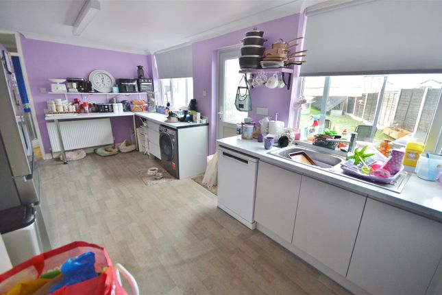 1, Seawick Road, Seawick, St. Osyth photo 3