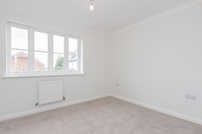 20, Norris Close, Cranbrook photo 4