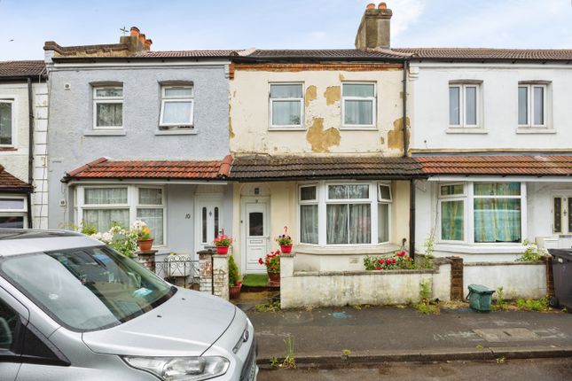 9, Walton Terrace, Woking photo 2