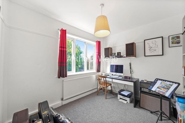 Semi-detached house for sale in Norfolk Close, Palmers Green, London