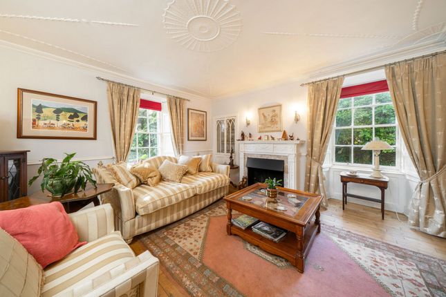 Haughfield House 50, North Street, Cupar photo 3