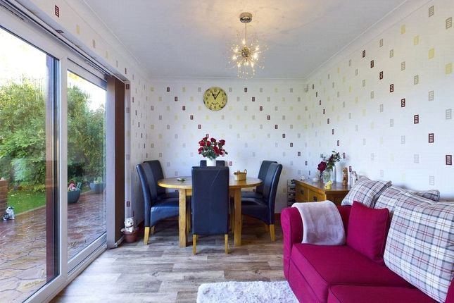 1, Barchester Way, Kent photo 4