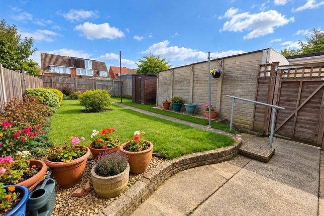 10, Barnacre Drive, Hucclecote photo 2
