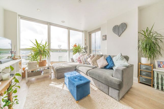 1-bed flat on 30 Weavers Court, 13A, Montmorency Gardens, London, £300,000