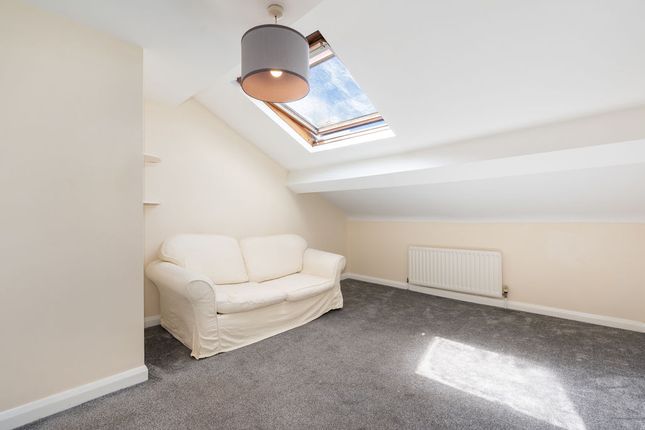 Flat 3, 24, Castle Street, Douglas photo 5
