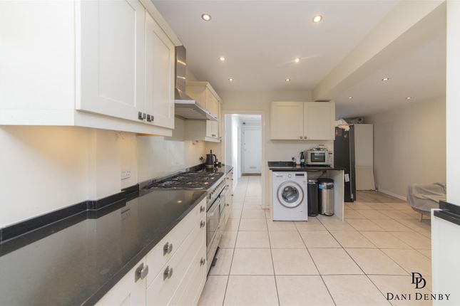 13, Farm Road, Edgware photo 4