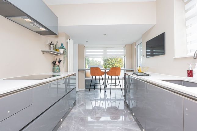 27, George V Avenue, Kent photo 3