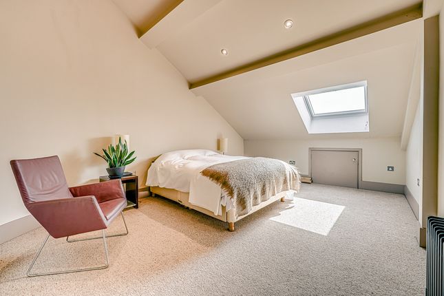 Penthouse for sale in Elm Road, Leigh-On-Sea