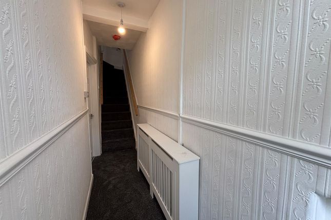27, Gresham Place, Treharris photo 3