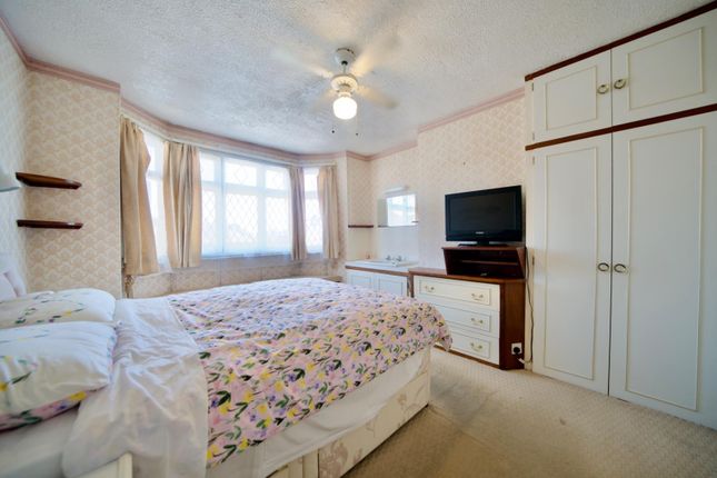 18, Broadmeadow Road, Weymouth photo 4