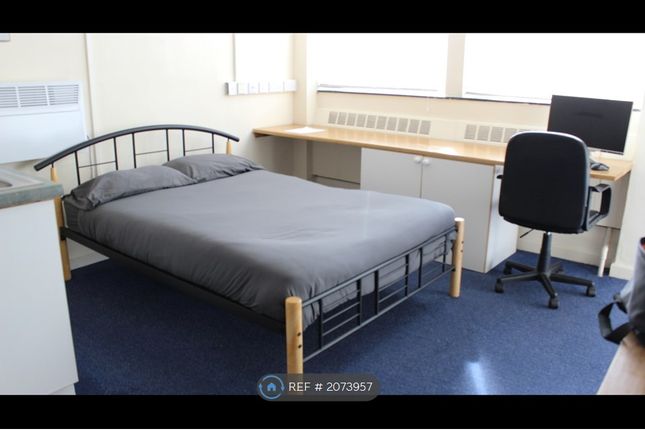 Studio to rent in Notte Street, Plymouth