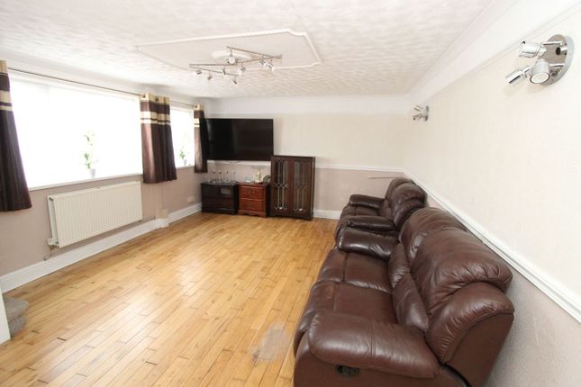 45a, Barnfield Road, Paignton photo 2
