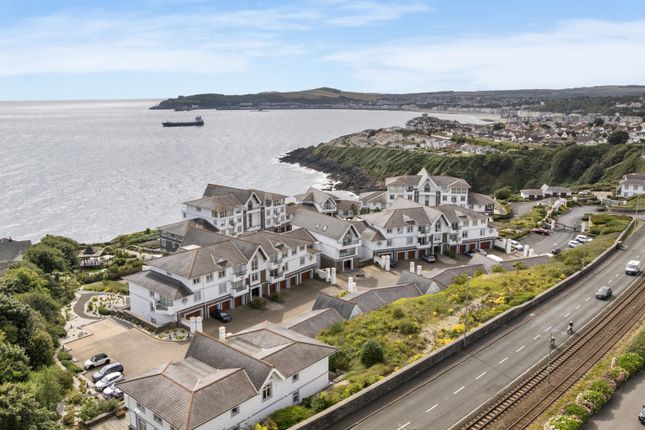 1-bed flat on Apt. 74 Majestic Apartments,King Edward Road, Onchan, £275,000