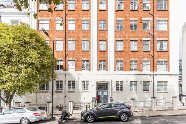 Thumbnail Flat for sale in Westbourne Court, London