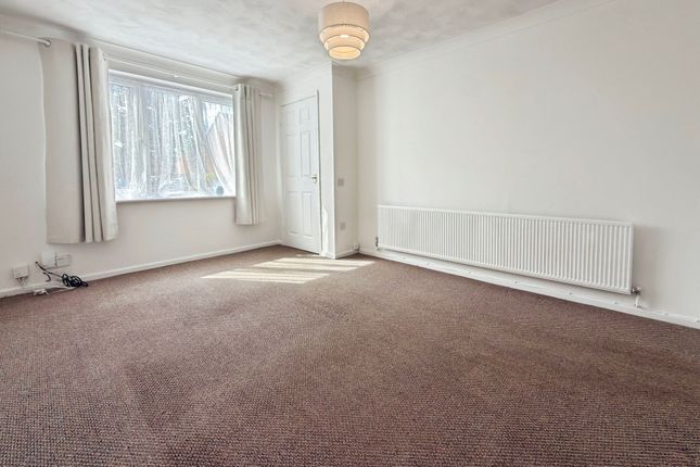 48 Ascham Road, Swindon photo 2