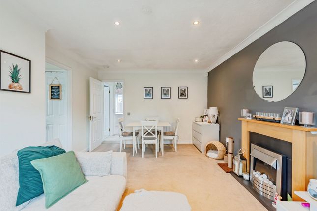 38, Mill Lane, Redhill photo 4