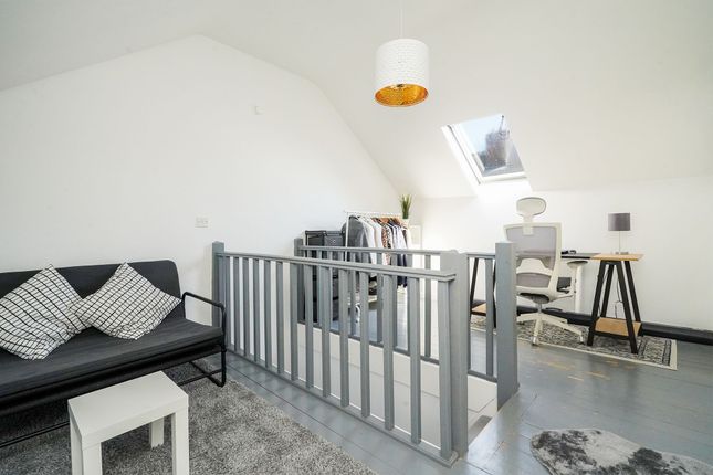21 Marr Terrace, Sheffield photo 4