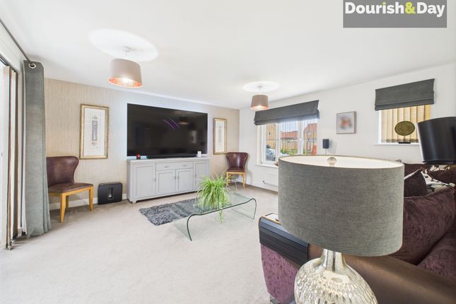 23 Pasture Lane, Stafford photo 3