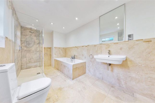 25, First Street, London photo 5