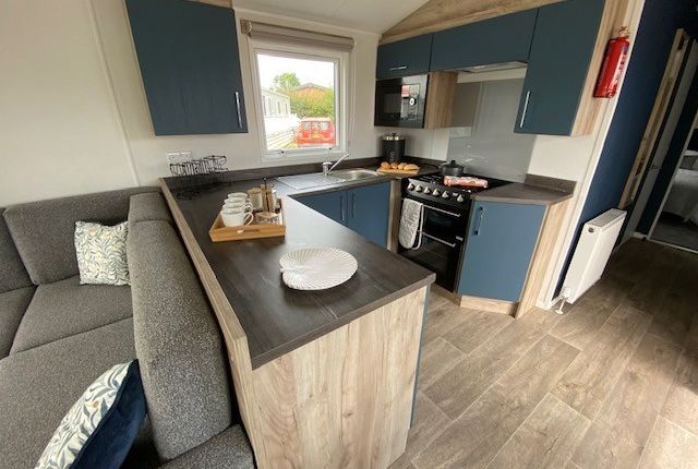Ashbourne Heights Holiday Park, A515 Fenny Bentley, Ashbourne photo 5