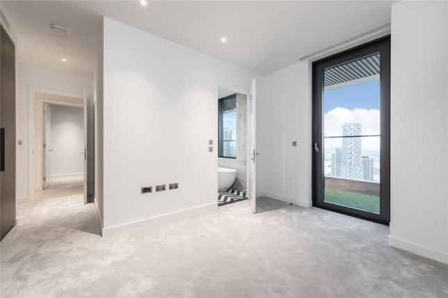 Thumbnail Flat to rent in Bagshaw Building, 1 Wards Place, London
