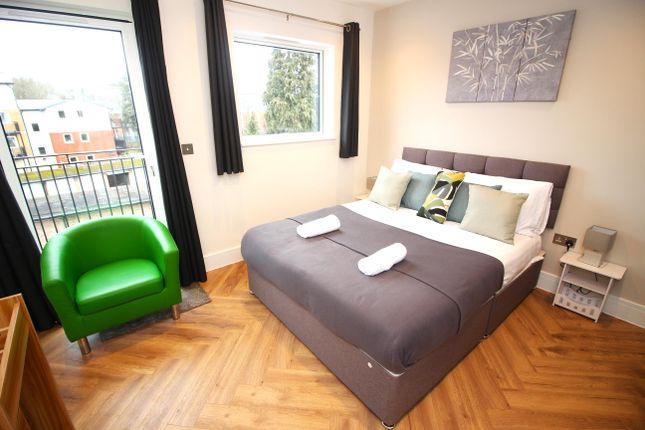 Flat to rent in Solomon's Hill, Rickmansworth