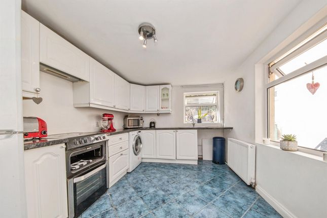 21, Maldon Road, Colchester photo 4