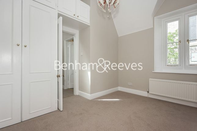 Flat to rent in Christchurch Passage, Hampstead