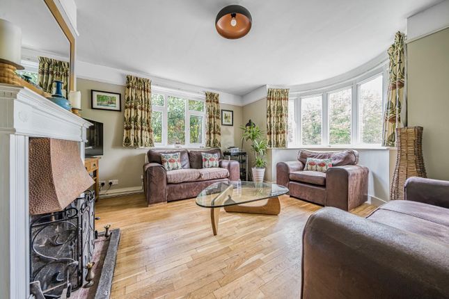 51, Faversham Road, Kennington photo 3