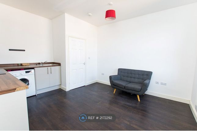 Thumbnail Flat to rent in Dovercastle, Nottingham