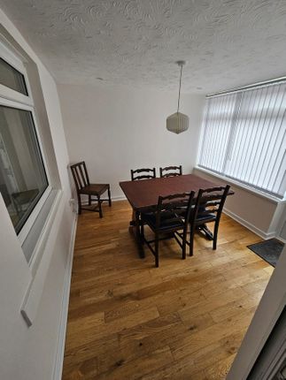 11, Donkins Street, Boldon Colliery photo 5