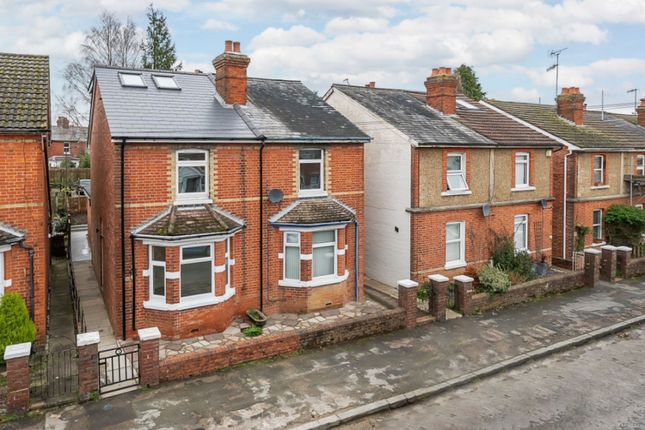 Thumbnail Semi-detached house to rent in Napier Road, Tunbridge Wells