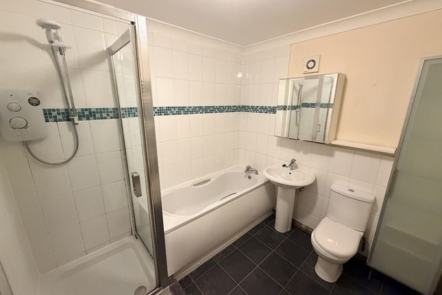 Flat Flat 1/12, 59, Fairley Street, Glasgow photo 4
