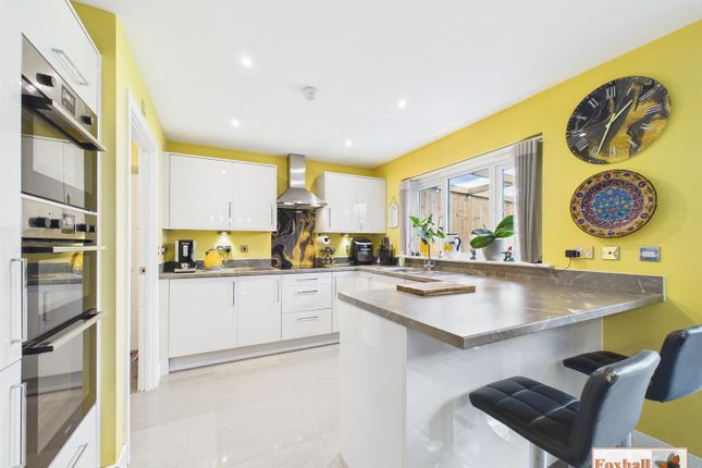 20, Clay Pond Way, Ipswich photo 4