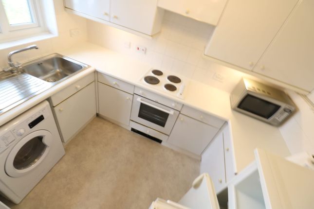 Thumbnail Flat to rent in Dogrose Court, Wenlock Gardens