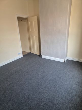 28, Gloucester Street, Barrow-in-Furness photo 3