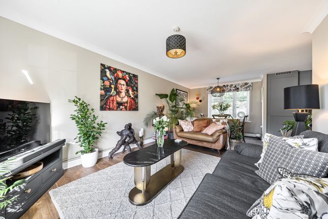 FLAT 1, 31, Madley Brook Lane, Witney photo 3