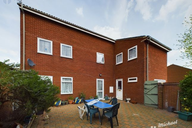 Detached house for sale in Witham Way, Aylesbury