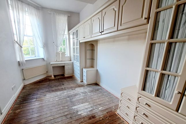 6, Speer Court, Thomas Wyatt Road, Devizes photo 4