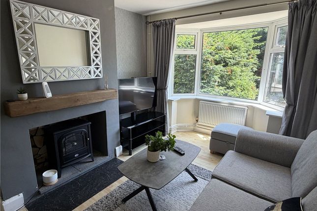 12 Sinclair Gardens, Telford photo 4