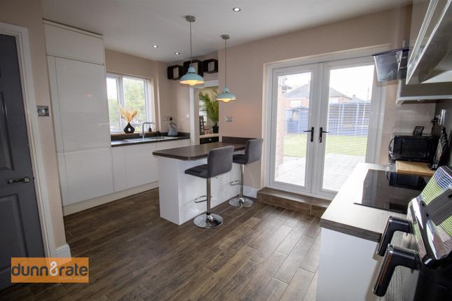 Leek New Road, Stoke-On-Trent photo 4