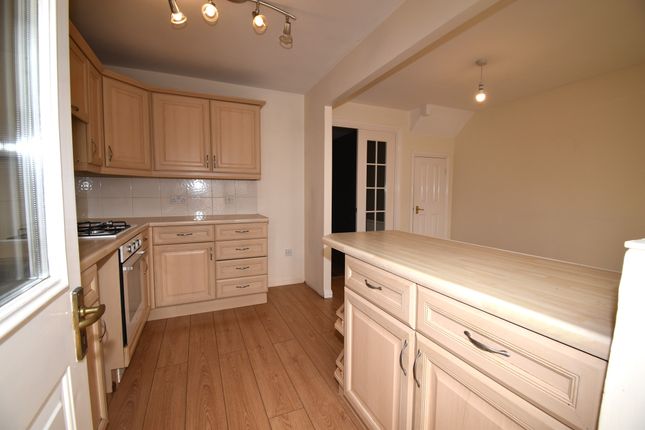 2, Woodroffe Walk, Coventry photo 4