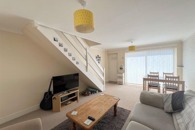 21, Downfield Drive, Plymouth photo 4