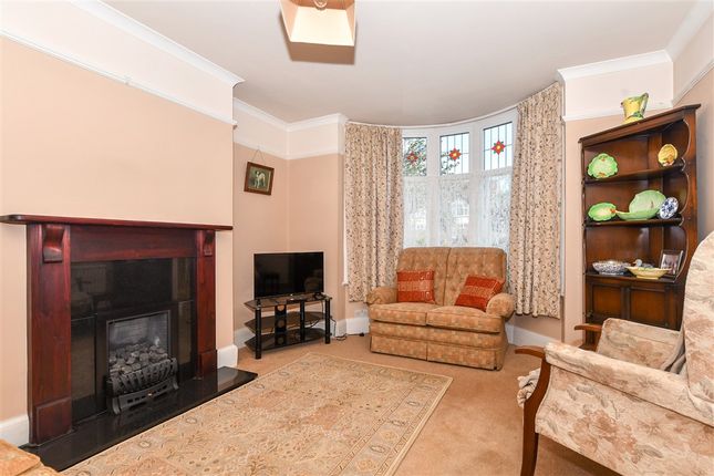 Hythe Road Willesborough, Ashford photo 3