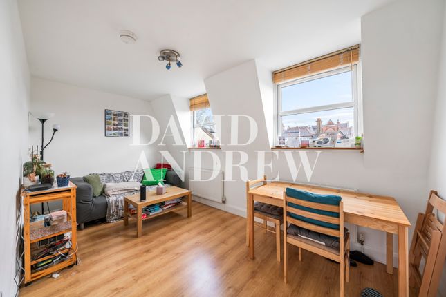 Thumbnail Flat to rent in Sussex Way, London
